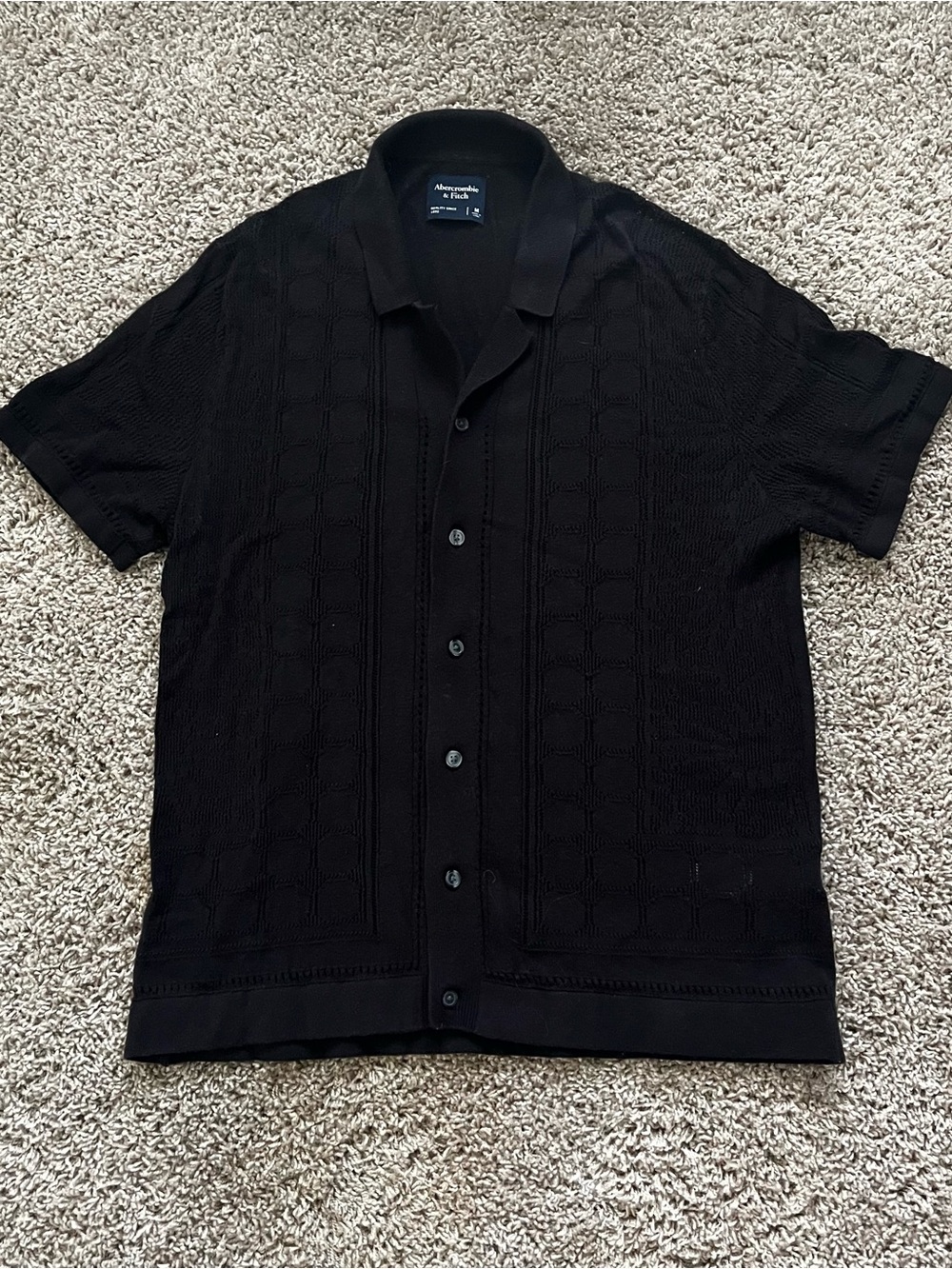 Abercrombie & Fitch Black Short-Sleeve Button-Front Knit Shirt